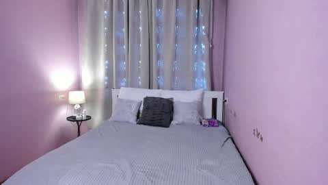 Anna online show from May 2026 01:12:01 AM