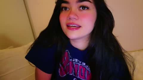 Snapshot of annatigarr chatting on November 2025 02:54:02 AM meow online show from November 2025 02:54:02 AM