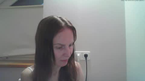 Snapshot of annawetpassion chatting on May 2026 06:56:02 PM Anna online show from May 2026 06:56:02 PM
