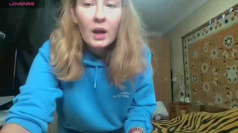 AnnaXLovers online show from October 2025 03:12:01 PM