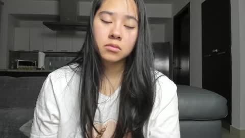 Anna online show from January 2025 10:37:02 AM