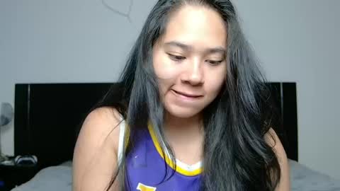 Snapshot of annaxnasty chatting on April 2026 11:32:01 PM Anna online show from April 2026 11:32:01 PM