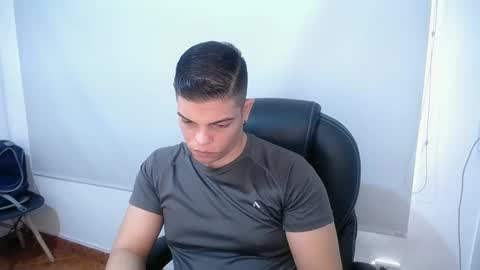 Snapshot of anndyhardy11 chatting on February 2025 03:26:01 PM Anndy Hardy online show from February 2025 03:26:01 PM