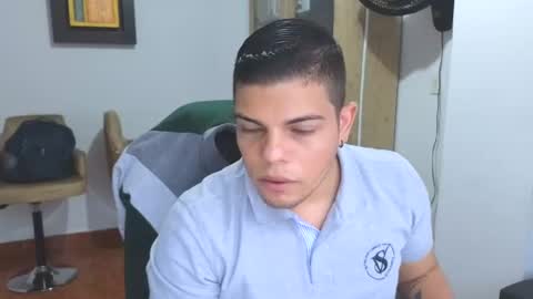 Snapshot of anndyhardy11 chatting on October 2025 10:27:02 PM Anndy Hardy online show from October 2025 10:27:02 PM