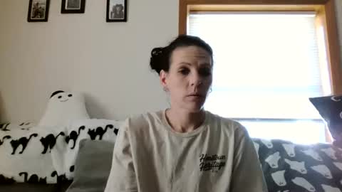 anne online show from October 2025 06:40:01 PM