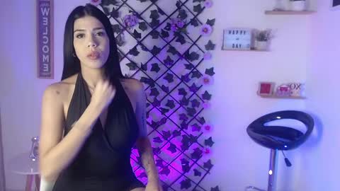 Anne  online show from February 2025 07:12:02 AM