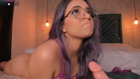 Snapshot of anne_mallow chatting on January 2025 10:19:01 AM Ann online show from January 2025 10:19:01 AM