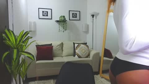 Snapshot of anne_rachel chatting on February 2026 05:06:02 PM anne_rachel online show from February 2026 05:06:02 PM