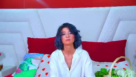 Anne online show from July 2026 07:27:02 PM
