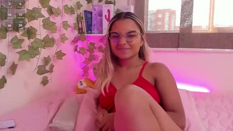 Anne online show from February 2025 10:09:01 PM