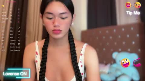 Snapshot of annedee_ chatting on February 2025 10:37:02 PM Kim online show from February 2025 10:37:02 PM