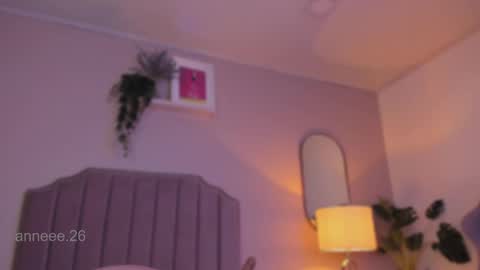 Snapshot of anneee_ chatting on February 2025 06:31:02 PM Anne online show from February 2025 06:31:02 PM