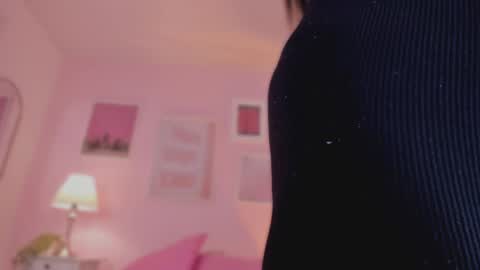 Snapshot of anneee_ chatting on March 2025 02:01:02 PM Anne online show from March 2025 02:01:02 PM