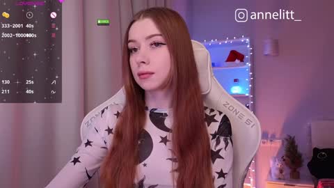 annelitt online show from December 2024 06:12:01 PM