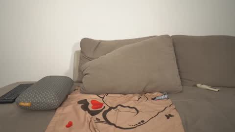 Snapshot of annemanifique chatting on February 2025 02:19:02 AM Annemanifique Anne Lara Kelly online show from February 2025 02:19:02 AM