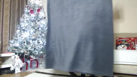 annesins online show from December 2025 07:09:01 PM