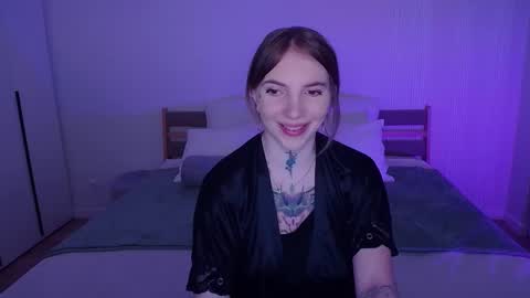 Snapshot of annetenet chatting on April 2026 07:13:02 AM Annet online show from April 2026 07:13:02 AM