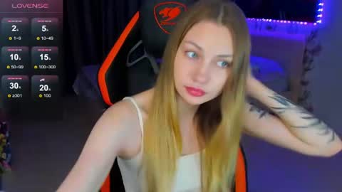 Annie online show from June 2026 07:49:01 PM