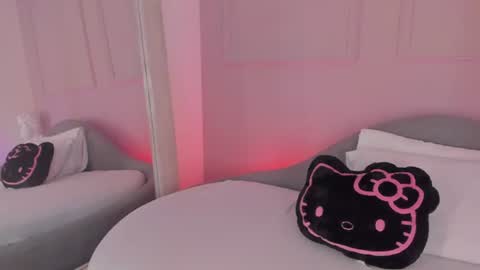 Annie online show from July 2026 08:11:02 PM