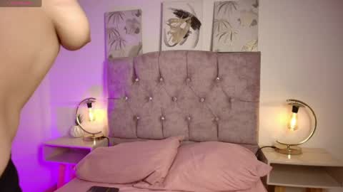 Annie Bonnie   online show from June 2026 11:35:01 AM