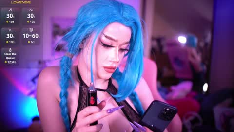 Annie May   online show from December 2024 03:15:01 PM