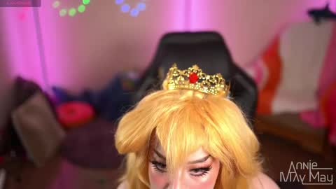 Annie May   online show from April 2026 01:16:02 PM