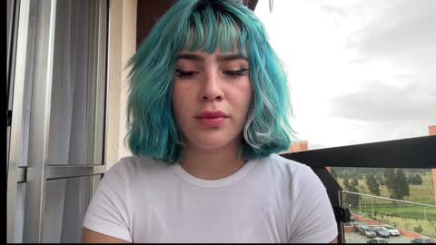 JEANNE no olvides seguirme dont forget follow me  uu online show from February 2025 10:21:02 PM