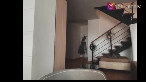 JEANNE no olvides seguirme dont forget follow me  uu online show from October 2025 06:41:01 PM