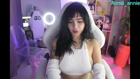 JEANNE no olvides seguirme dont forget follow me  uu online show from May 2026 12:17:01 AM