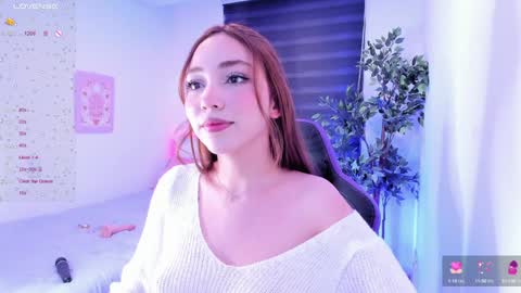 Snapshot of anniebrie chatting on December 2024 05:17:02 AM Cassandra online show from December 2024 05:17:02 AM