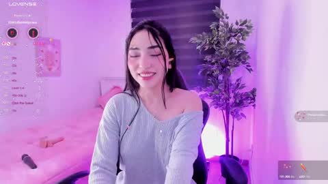 Snapshot of anniebrie chatting on February 2025 05:59:02 AM Cassandra online show from February 2025 05:59:02 AM