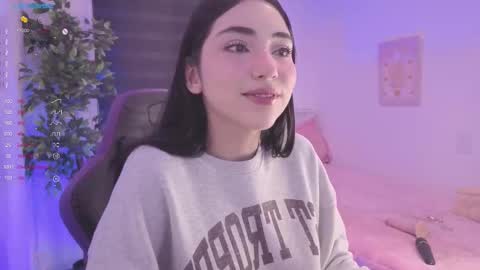 Snapshot of anniebrie chatting on September 2025 05:51:02 AM Cassandra online show from September 2025 05:51:02 AM