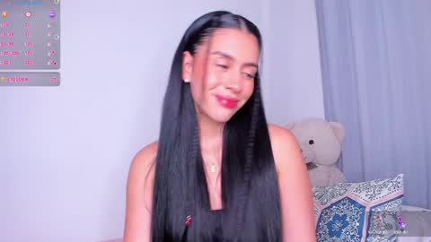 Snapshot of anniegil_cs chatting on December 2024 01:39:02 AM Annie online show from December 2024 01:39:02 AM