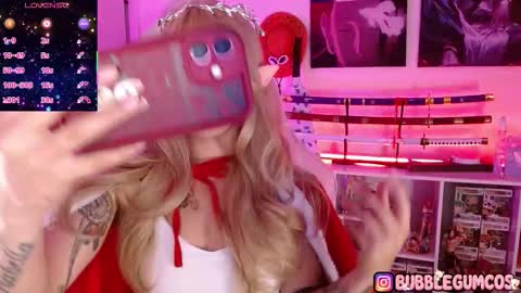 Annie  online show from December 2025 08:13:01 PM