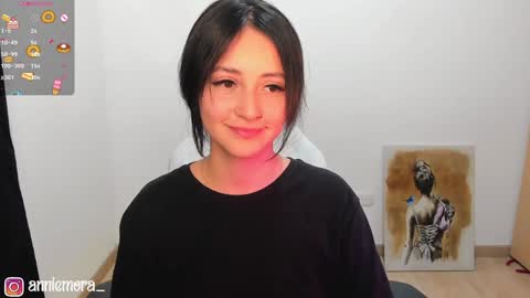 Snapshot of anniemora_ chatting on December 2024 04:04:02 AM Annie online show from December 2024 04:04:02 AM