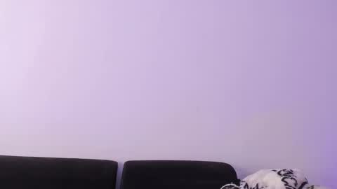 Annie  Alex online show from February 2025 05:39:02 PM