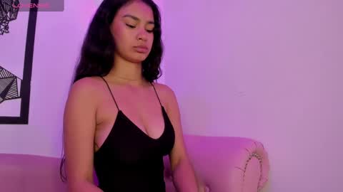 Annie Evans  online show from February 2025 05:14:01 PM