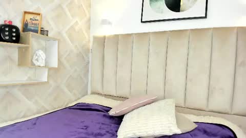 Annie Queen online show from June 2026 03:31:01 AM