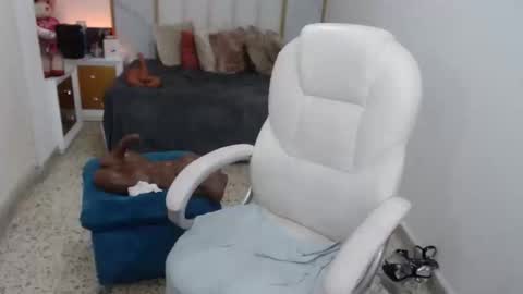 anna online show from December 2024 11:17:01 PM