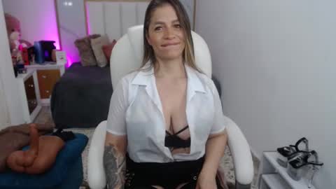 anna online show from March 2025 03:20:02 PM