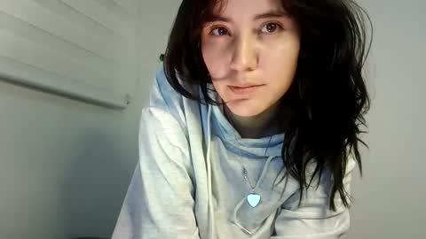 annrousse online show from October 2025 02:42:01 AM