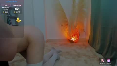 Anntonia Woods  online show from March 2025 03:13:02 PM