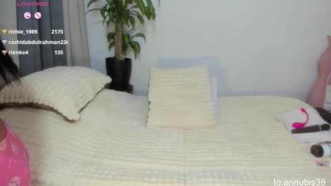 Snapshot of annubis_lia chatting on March 2025 07:10:01 AM SOFIA INDEPENDENT MODEL online show from March 2025 07:10:01 AM