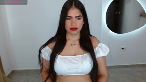 Snapshot of anny_20_x_ chatting on March 2026 09:43:01 PM Anny online show from March 2026 09:43:01 PM