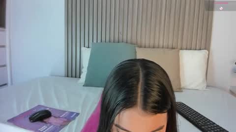 Anny online show from May 2026 10:26:02 PM
