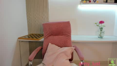 Snapshot of anny_lust chatting on April 2026 07:55:02 PM Issabela online show from April 2026 07:55:02 PM