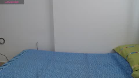 Anny  online show from December 2024 03:33:01 PM