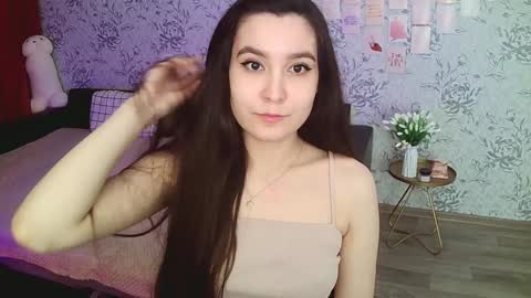 Annie online show from December 2024 03:47:02 AM