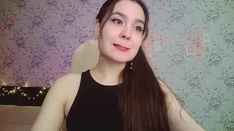 Annie online show from September 2025 02:50:02 PM