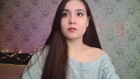 Annie online show from September 2025 06:21:01 PM